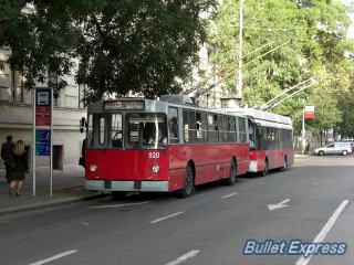 トローリーバス