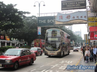 香港名物2階建てバス
