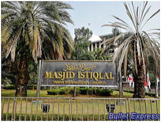 イスティクラル(Masjid Istiqlal)