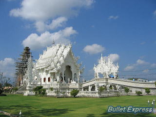 ワット・ロンクン(Wat Rong Khun)