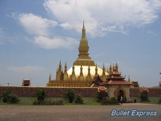 ワット・タット・ルアン(Wat That Luang)